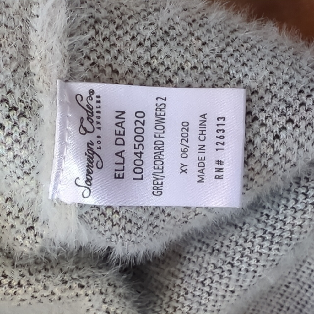 Sovereign Code Girls Sweater - Picture 4 of 7